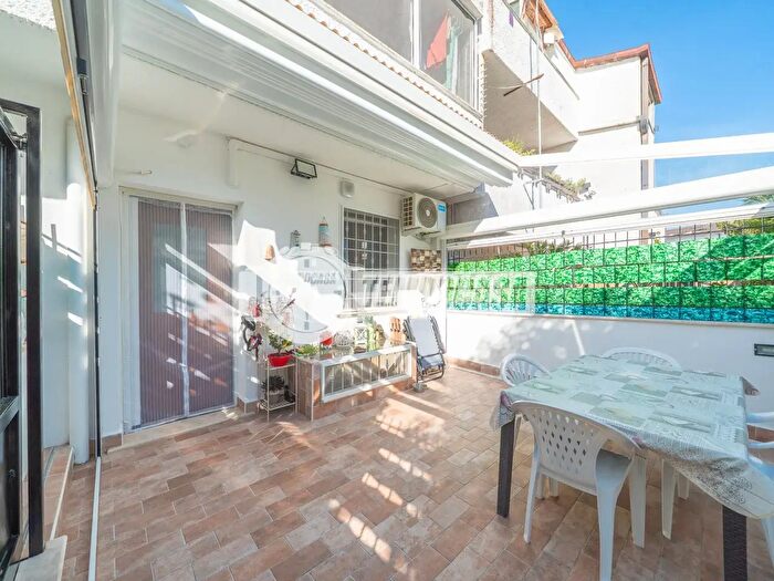 Appartamento trilocale in vendita in Via Cales, Cerveteri