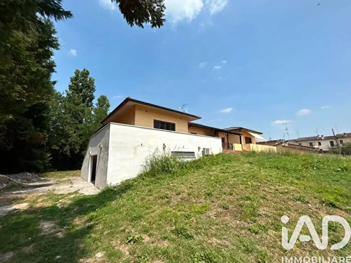 Casa quadrilocale in vendita in Via Finzi, Finale Emilia