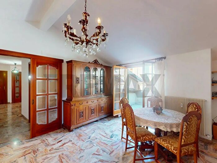 Appartamento con 5 locali in vendita in Torriglia