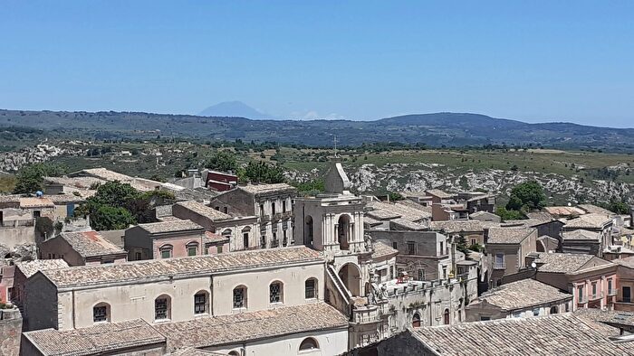 Casa con 5 locali in vendita in Via Lenza, Palazzolo Acreide