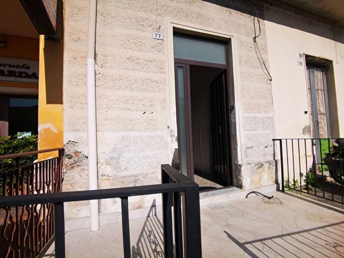 Casa trilocale in affitto in Via Diana, Fiumefreddo di Sicilia