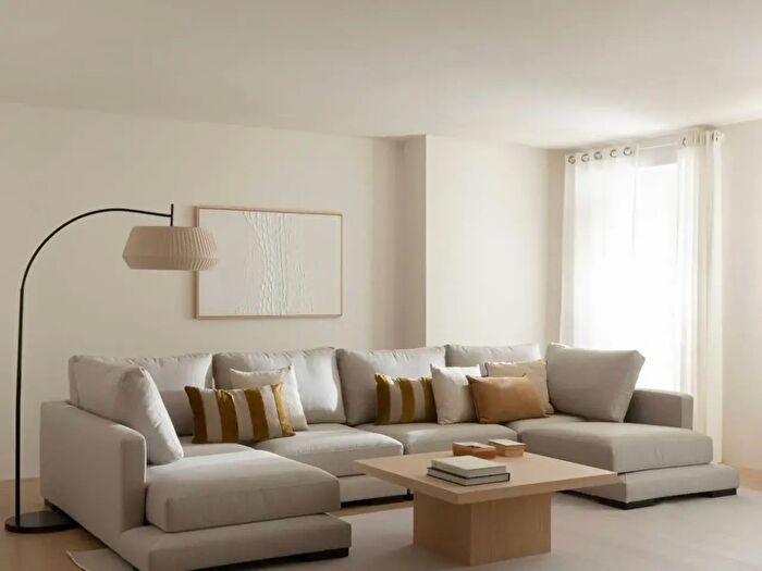 Appartamento trilocale in vendita in Piazza Vittorio Veneto, Verona