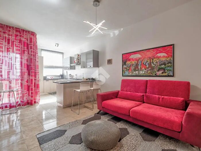 Appartamento trilocale in vendita in Via Gian Battista Falda, Civitavecchia