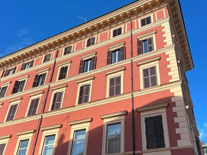 Appartamento quadrilocale in affitto in Via Principe Amedeo, Frascati