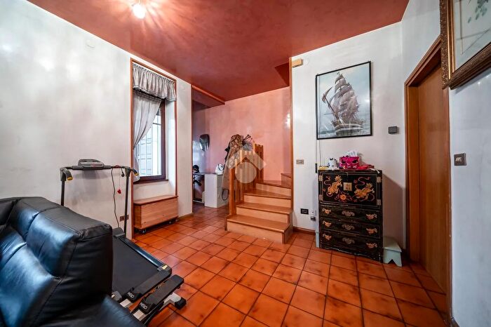 Casa con 5 locali in vendita in Via Castelbarco, Trento