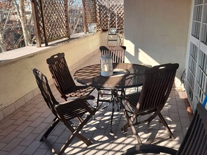 Appartamento bilocale in affitto in Pinciano Villa Ada, Roma