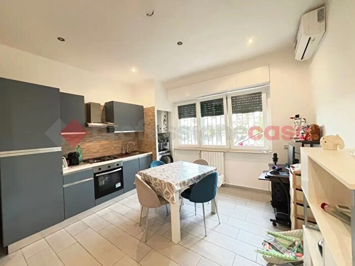 Appartamento bilocale in vendita in Via Pola S, Bari