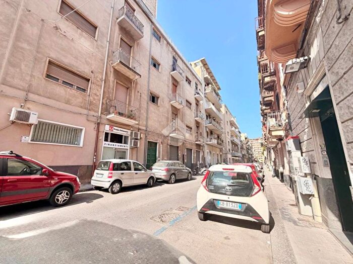 Appartamento bilocale in affitto in Via Balduino, Province Veneto, Catania