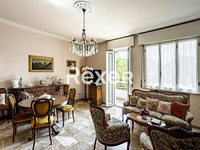 Appartamento quadrilocale in vendita in Piazza Francesco Petrarca, Forli