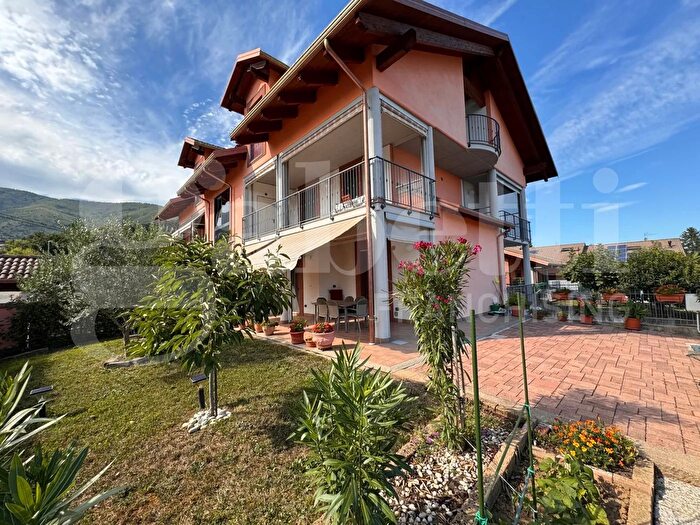 Appartamento quadrilocale in vendita in Via Cavalier Rulent Pietro, Givoletto