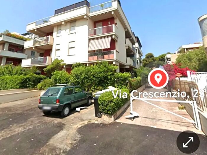 Appartamento bilocale in vendita in Via Crescenzio, Santa Marinella