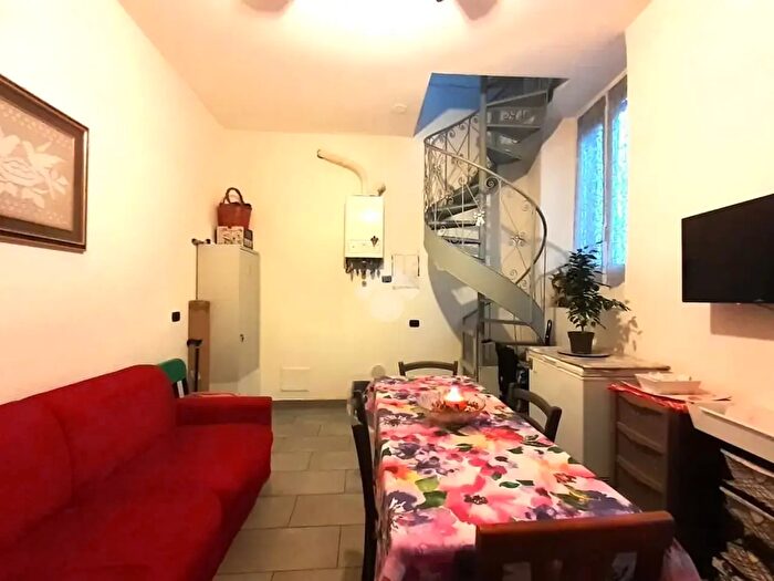 Appartamento bilocale in vendita in Vicolo Cantone, Pregnana Milanese