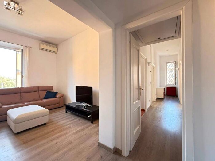 Appartamento trilocale in affitto in Via Annia Faustina, San Saba Caracalla, Roma