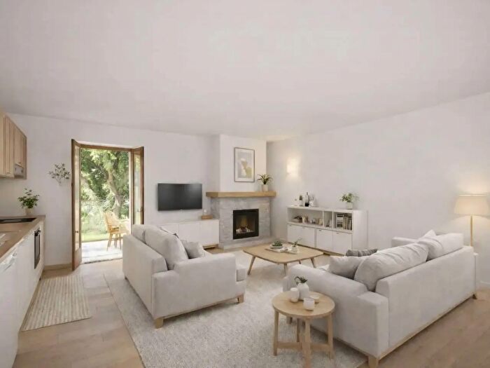 Casa con 15 locali in vendita in Via Bozzetti, Mergozzo