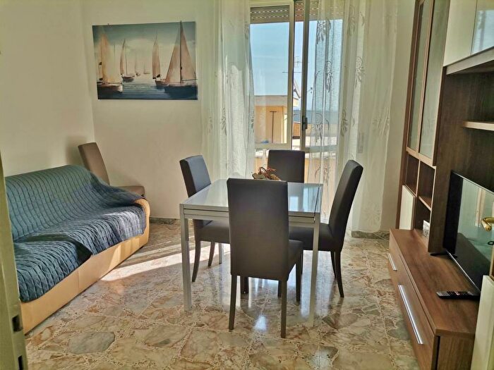 Appartamento trilocale in affitto in Lungomare Giovanni Caboto Vico, Gaeta