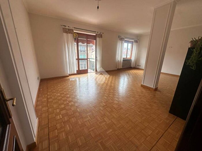 Appartamento quadrilocale in affitto in Via Spielberg, Centro, Saluzzo