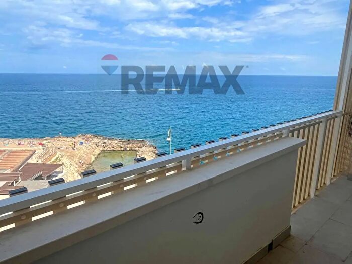 Appartamento bilocale in vendita in Lungomare Domenico Modugno, Polignano A Mare