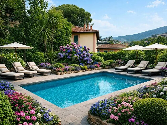 Appartamento con 10 locali in vendita in Via Belvederev, Santa Margherita Ligure