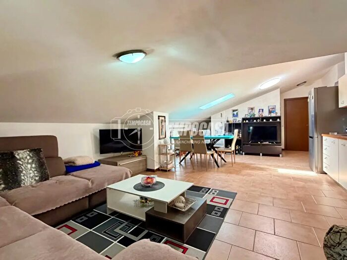 Appartamento bilocale in vendita in Via Giovanni Verga, Pavullo Nel Frignano