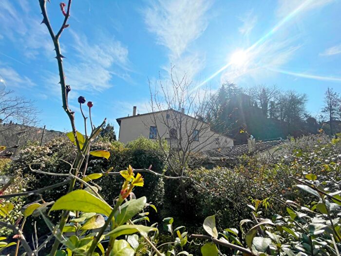 Casa con 6 locali in vendita in Poggibonsi