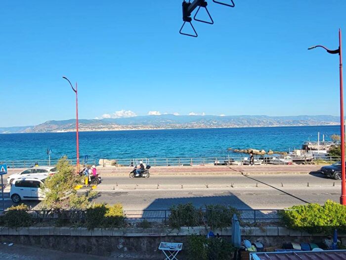 Appartamento bilocale in affitto in Via Vecchia Paradiso, Litoranea Panoramica, Messina