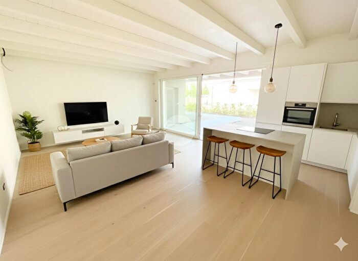 Casa quadrilocale in vendita in Via Mimmi Fochi, Sorbolo Mezzani