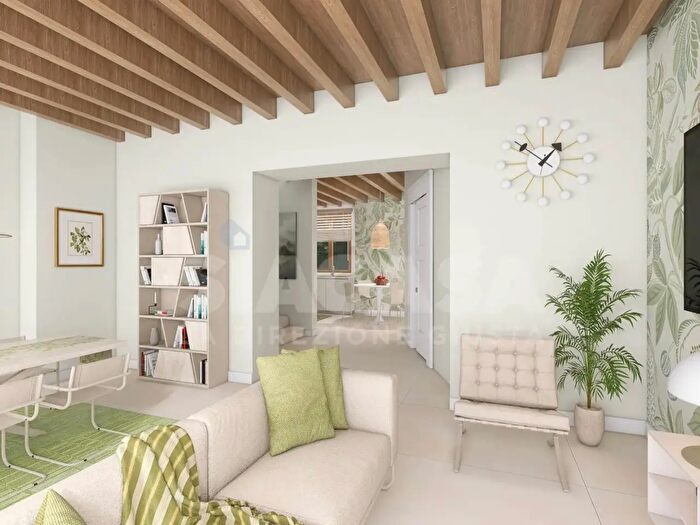 Appartamento trilocale in vendita in Via XXV Aprile, Cornate D'Adda