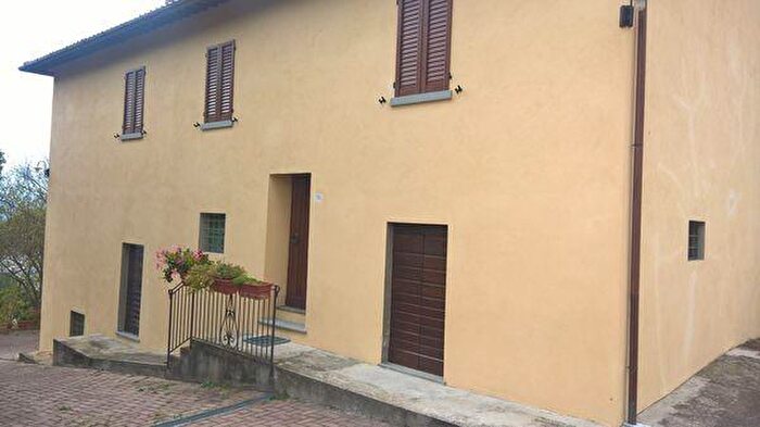 Casa con 6 locali in vendita in Frazione Paradiso, Sansepolcro