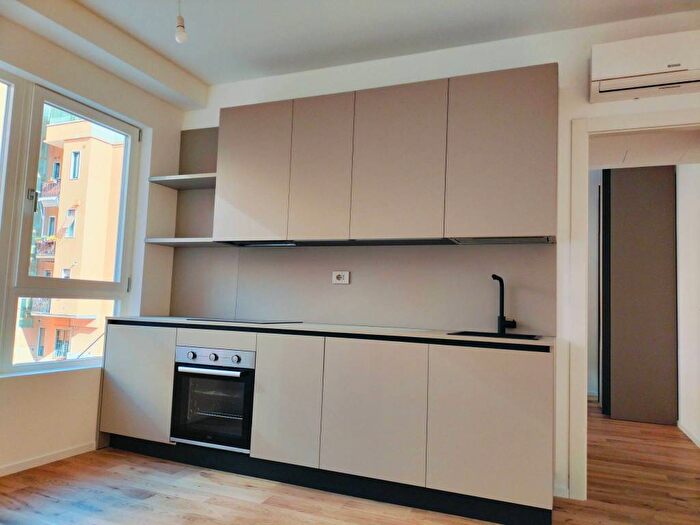 Appartamento bilocale in affitto in Via Valbrona, Greco Segnano, Milano