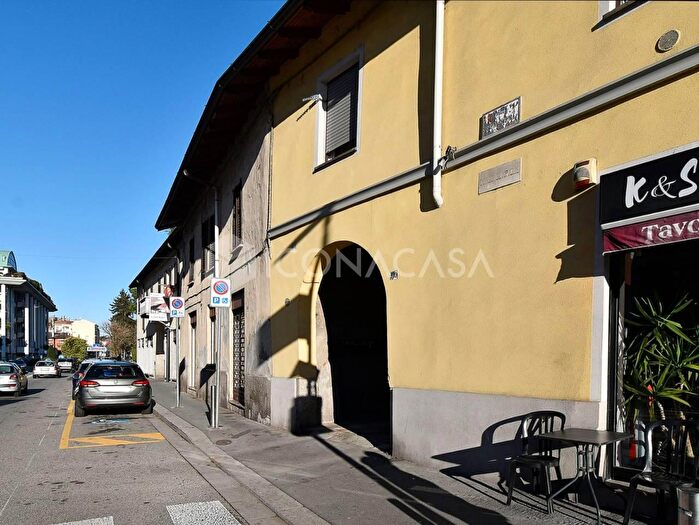 Appartamento bilocale in vendita in Via Sempione, Legnano