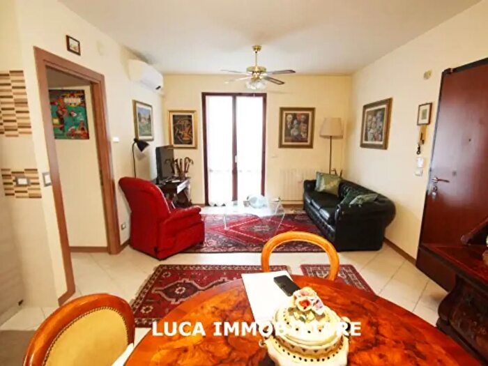 Appartamento quadrilocale in vendita in Via Eugenio Montale, Massa E Cozzile