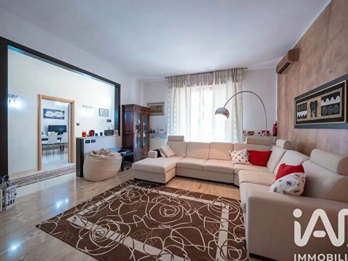 Casa con 5 locali in vendita in Via Zocchi, Fiscaglia