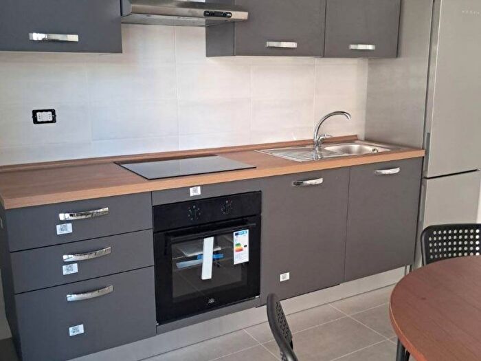 Appartamento monolocale in affitto in Via Padre Monti, BovisioMasciago