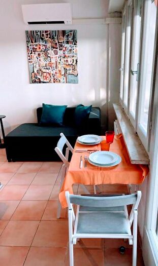 Appartamento monolocale in affitto in Massa