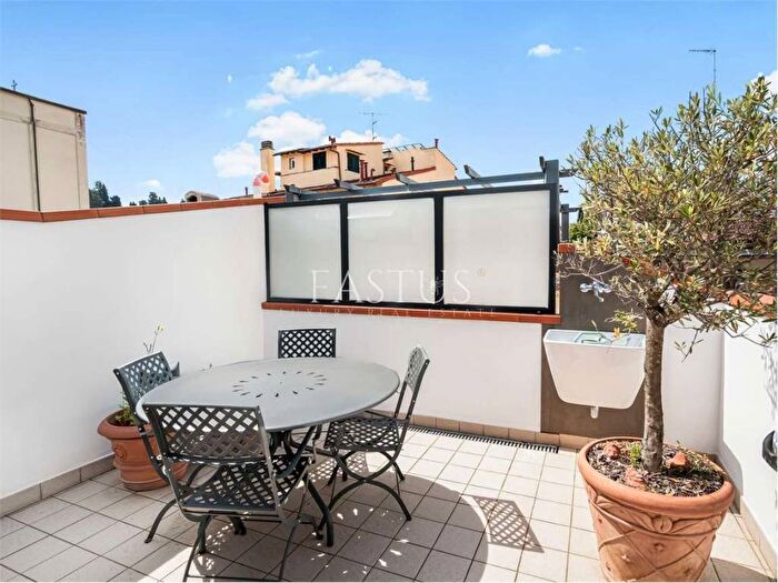 Appartamento quadrilocale in affitto in Calandrino, Le Cure, Firenze