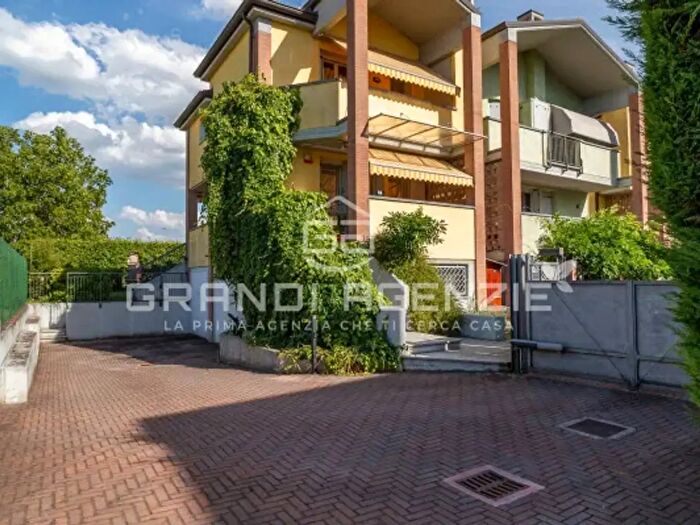 Casa quadrilocale in vendita in Parma