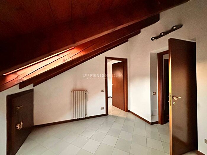 Appartamento trilocale in affitto in Via dei Transiti, Parco Trotter, Milano