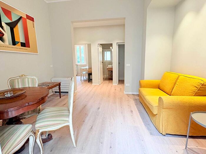 Appartamento quadrilocale in affitto in Piazza delle Cure, Le Cure, Firenze