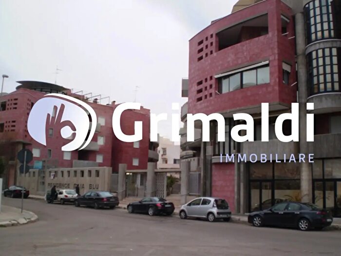Appartamento trilocale in vendita in Via Salento, Gallipoli