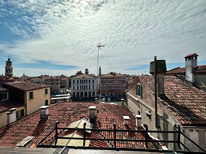 Appartamento quadrilocale in vendita in Riva del Vin, Venezia