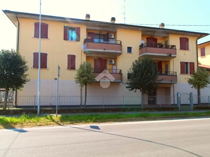 Appartamento quadrilocale in vendita in Via Quarti, Cadelbosco Di Sopra