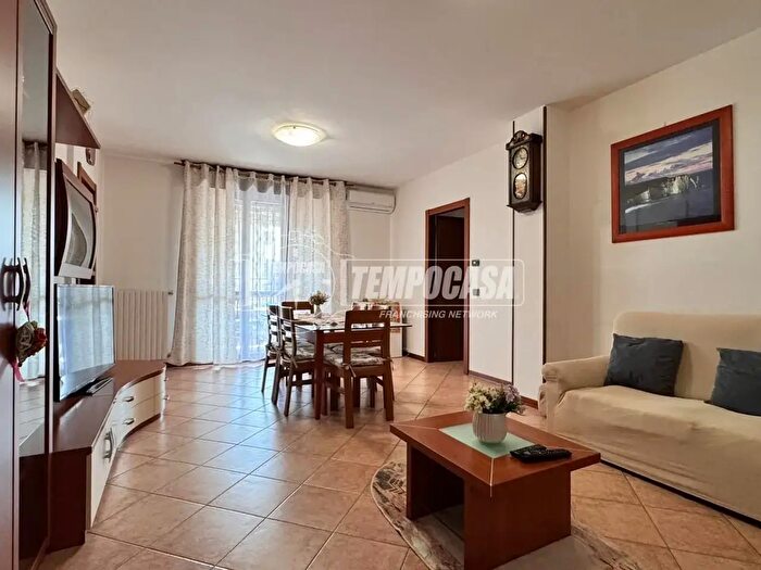 Appartamento trilocale in vendita in Reggio Emilia