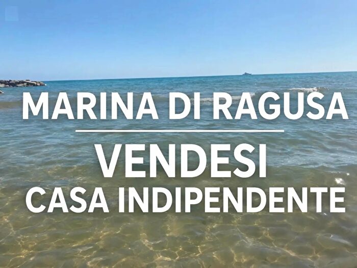 Casa con 6 locali in vendita in Piazza Duca degli Abruzzi, Ragusa