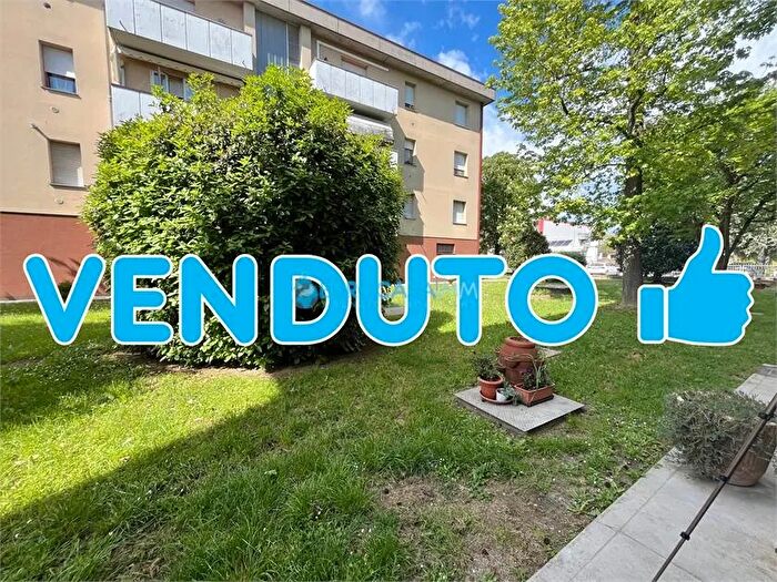 Appartamento quadrilocale in vendita in Via Salvador Allende Cavezzo Mo, Cavezzo