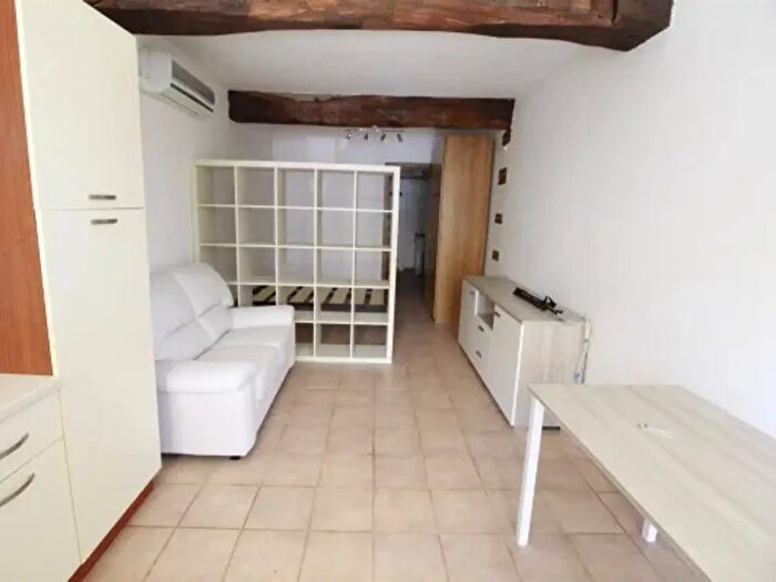 Appartamento monolocale in affitto in Via dei Paladini, Lucca