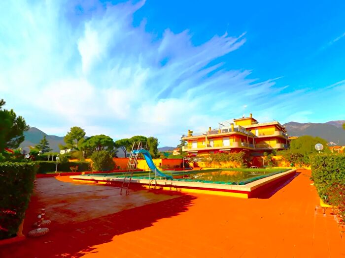 Appartamento bilocale in vendita in Via Ponchielli, Loano