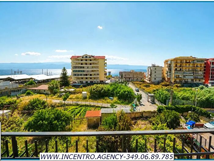 Appartamento quadrilocale in vendita in Via Marco Polo, Messina
