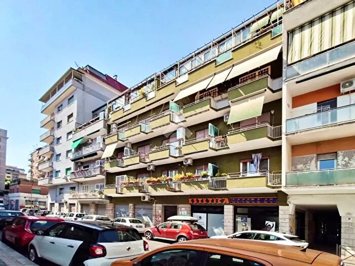 Appartamento bilocale in vendita in Via Bernardo Buontalenti, Roma