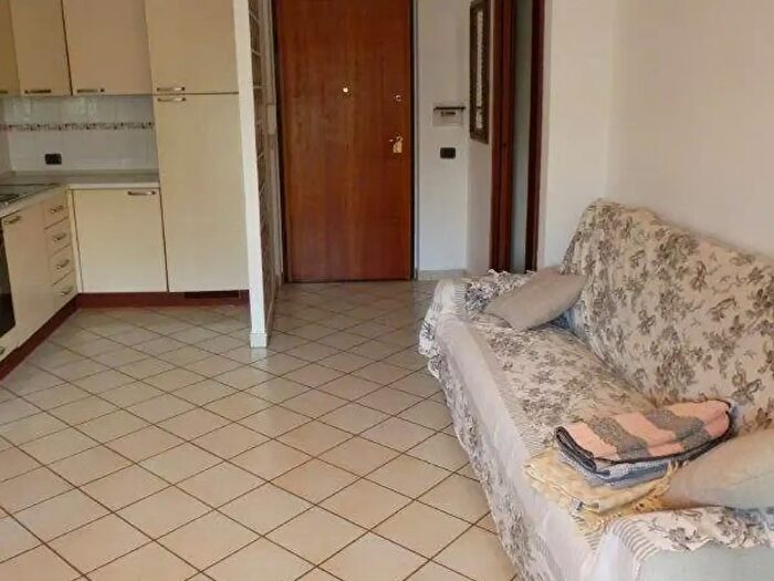Appartamento trilocale in affitto in Via Mazzini, Alba Adriatica