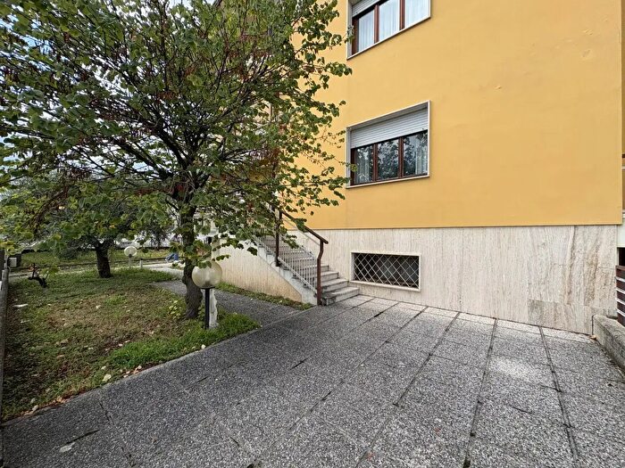 Appartamento quadrilocale in vendita in Via degli Alpini, Campoformido
